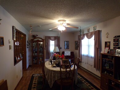 Formal Dining/Living