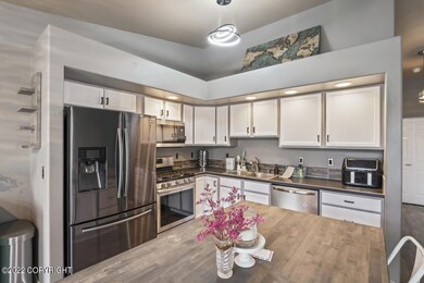 Hommati.com-10284_Jamestown_Dr_AK-08-12-