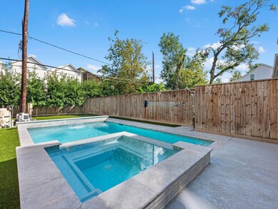 529 W 25th St, Houston, TX 77008 - photo 7