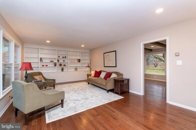 1 Wine Spring Garth, Towson, MD 21204 - photo 3