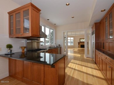 36 West Way, Old Greenwich, CT 06870 - photo 4