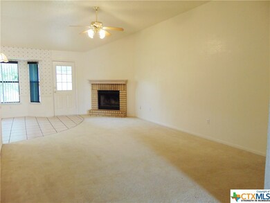 210 Wagontrain Cir, Copperas Cove, TX 76522 - photo 2