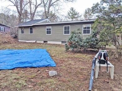 21 Larch Rd, Georgetown, MA 01833 - photo 4