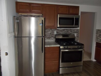 Kitchen1.JPG