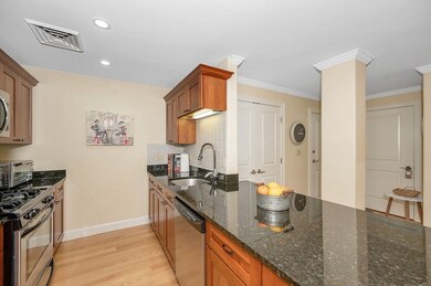 426 Main St unit 407, Stoneham, MA 02180 - photo 4
