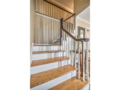 Entry/Foyer.