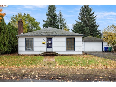 8730 NE Davis St, Portland, OR 97220 - photo 3