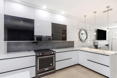 7130 102nd Ln, Seminole, FL 33772 - photo 2