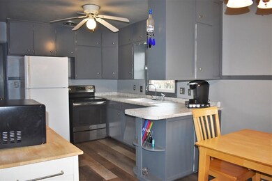 4222 Veralta Dr, Cedar Falls, IA 50613 - photo 5