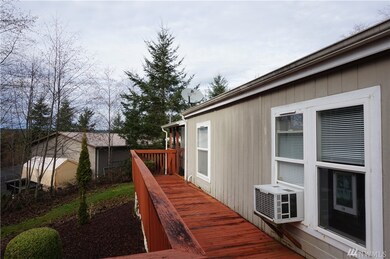 126 Mcadams Rd W, Longview, WA 98632 - photo 2