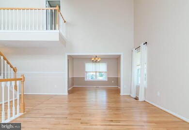 9716 Walthorne Ct, Burke, VA 22015 - photo 5