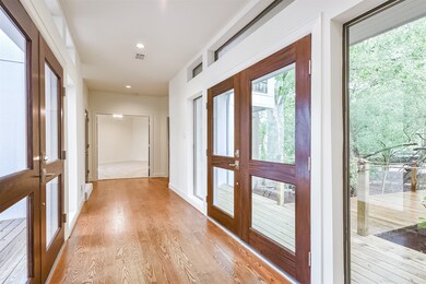 2006 Airline Dr, Friendswood, TX 77546 - photo 2