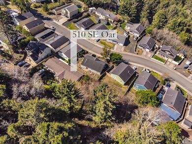 521 SE Oar Ave, Lincoln City, OR 97367 - photo 5