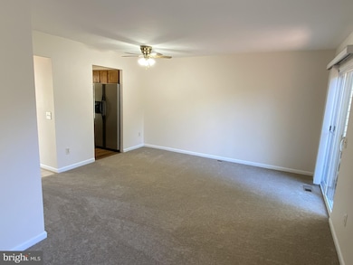4 Cross Laurel Ct, Germantown, MD 20876 - photo 5