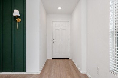 811 Deerhurst Ln, Magnolia, TX 77354 - photo 6