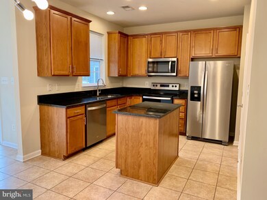 209 Hamilton Ct, Stephens City, VA 22655 - photo 3