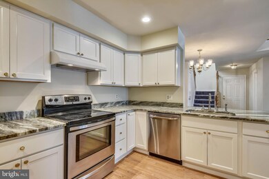 2220 Springwood Dr unit K, Reston, VA 20191 - photo 6