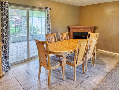 403 W 6th, Coalgate, OK 74534 - photo 6