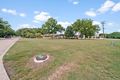 1000 Sunset Dr, Ennis, TX 75119 - photo 6