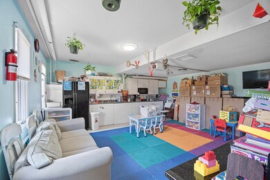 70 Austin St unit 16, Lowell, MA 01854 - photo 4