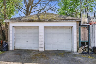 68 Burnside St unit 1, Cranston, RI 02910 - photo 4