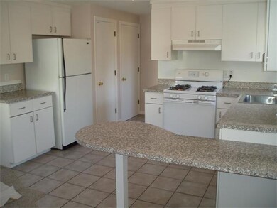 164B E Central St unit B, Natick, MA 01760 - photo 2