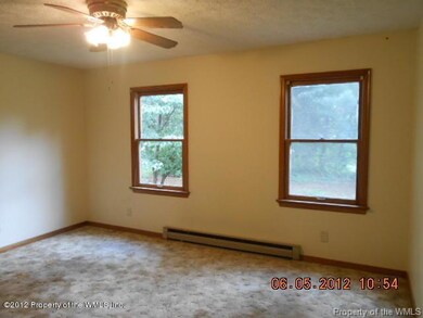 248 Oak Springs Dr, Aylett, VA 23009 - photo 4