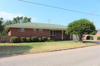 2 bedrooms. 2 full baths. Formal dining room. Fami