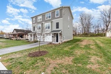 1134 Franklin St, Carlisle, PA 17013 - photo 3