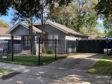 1218 Studewood St, Houston, TX 77008 - photo 3