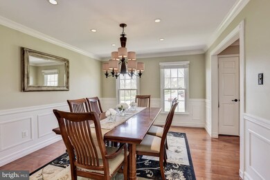 7833 Brookstone Ct, Ellicott City, MD 21043 - photo 3