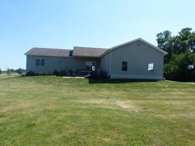 6) 46971-66a4fb5634822