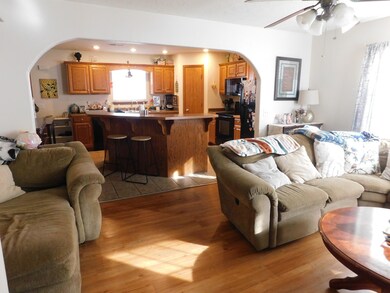 409 W Dunn St, Monett, MO 65708 - photo 5