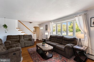 1836 W Main St, Norristown, PA 19403 - photo 4