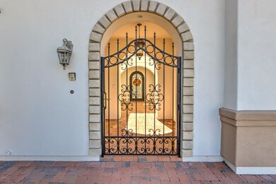 2069 E Hackberry Pl-7