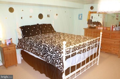 9323 Afternoon Ln, Columbia, MD 21045 - photo 4