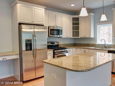 336 Forest Beach Rd, Annapolis, MD 21409 - photo 3
