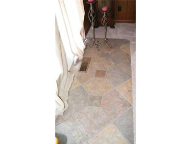 922 Buds Ct, Franklin, IN 46131 - photo 7