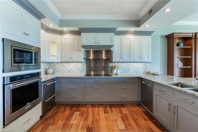 Chef's kitchen.