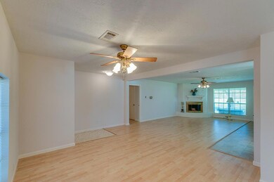 7339 Tall Pines Dr, Houston, TX 77088 - photo 6