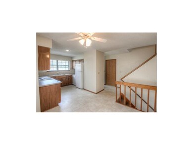 8860 Gallery St, Lenexa, KS 66215 - photo 2
