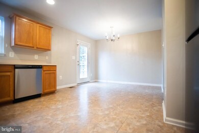 1202 Pendleton Ln, Strasburg, VA 22657 - photo 6