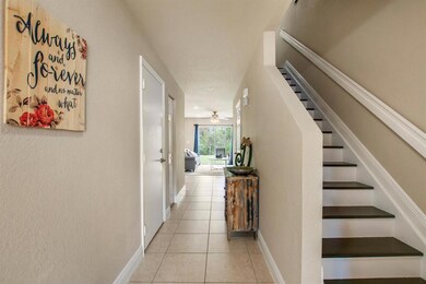 373 SE Bloxham Way-4