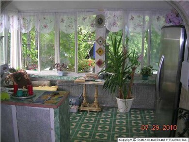 133 Dudley Ave, Staten Island, NY 10301 - photo 5