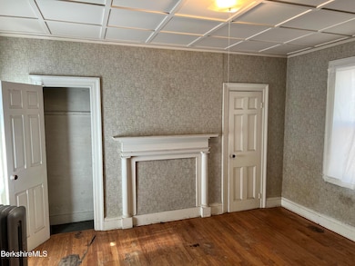 1073 Dalton Ave, Pittsfield, MA 01201 - photo 7