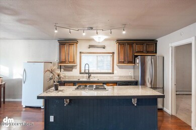 05-Kitchen_ELI01156-HDR