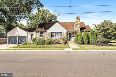 310 Pingree Ave, Ewing, NJ 08618 - photo 2