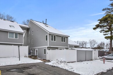 42 Meadow Pond Dr unit G, Leominster, MA 01453 - photo 2