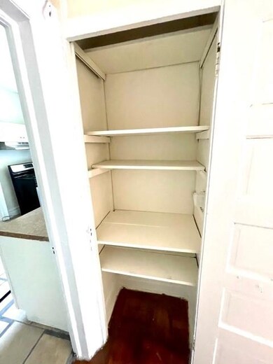 2325 John F. Kennedy Blvd unit 2, North Bergen, NJ 07047 - photo 3