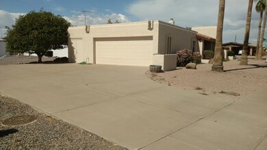 WEST DRIVEWAY N GARAGE